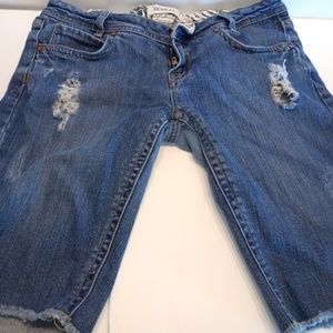 Bongo Denim Cut Bermuda Destroyed Shorts